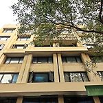 Hotel The Legend
