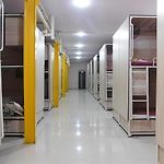 Abuzz Hostel Sakinaka