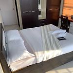Comfortable & Relaxing Stay In Bandra East