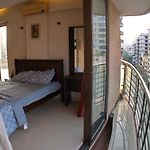 Bandra West With Breakfast