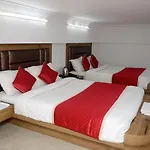 Hotel Babas Residency 3*