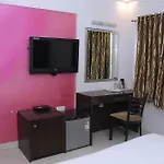 Fabhotel Kamran Residency - Nr Lbs Marg 3*