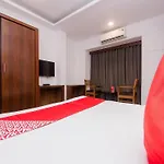 Hotel Bandra Residency