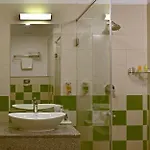 Grand Hometel A Sarovar