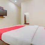 Oyo 69679 Hotel Rk International