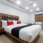 Hotel Capital O 68823 Baba's Residency 3*