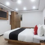 Capital O 68823 Baba's Residency Mumbai