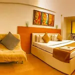 Hotel Samraj