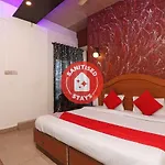 Hotel Oyo 77182 Sea Rock 3*