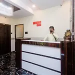 Oyo 26199 Spring Hill Hotel 3*