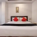 Capital O 77295 Bansidhar Bhuvan 3*