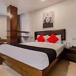 Capital O 77295 Bansidhar Bhuvan 3*