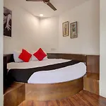 Hotel Capital O 77295 Bansidhar Bhuvan