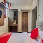 Hotel Oyo 42009 A One