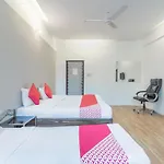 Oyo 71397 Guru Hotel Mumbai