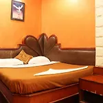 Hotel Everest