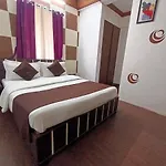 Hotel Kalpataru Hometel 3*