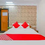 Oyo 79583 Seven Sun Guest House Mumbai