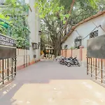 Oyo 79583 Seven Sun Guest House