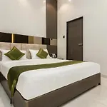 Oyster Andheri West Hotel 3*