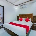 Oyo 66155 Golden Palace 3* Mumbai