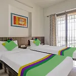 Treebo Welcome Hotel 3*