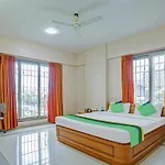 Treebo Welcome Hotel 3*