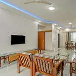 Hotel Treebo Welcome 3*