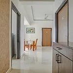 Hotel Treebo Welcome 3*
