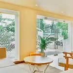 Bloom - Worli Hotel Mumbai