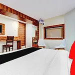 Capital O 79228 Hotel Peninsula Suites