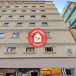 Capital O 79228 Hotel Peninsula Suites
