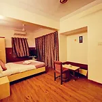 Neelkiran Hotel 3*