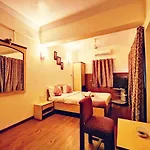 Neelkiran Hotel