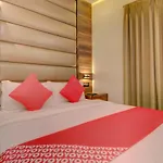 Oyo 76180 Meriton 3* Mumbai