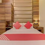 Hotel Oyo 76180 Meriton