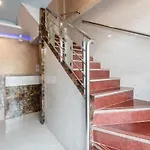 Hotel Golden Galaxy