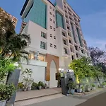 The Caliph Hotel, Near Powai Hotel 3*