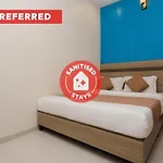 Oyo 14056 Golden Arch Hotel Mumbai