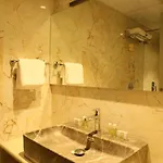 Hotel Rich 3*