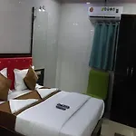 Hotel Plaza- Near Byculla Railway Station