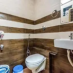 Hotel Plaza- Near Byculla Railway Station