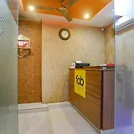 Hotel Fabhotel Royal International