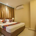 Fabhotel Royal International