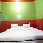 Oyo 44090 Classic Residency 3* Mumbai