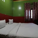 Oyo 44090 Classic Residency 3* Mumbai