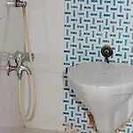 Fabhotel Kamran Residency - Nr Lbs Marg Hotel