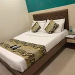 Golden Nest Popular Residency 2* Mumbai