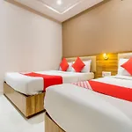 Oyo 69377 Ruby Hotel 3*