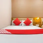 Oyo 69377 Ruby Hotel Mumbai